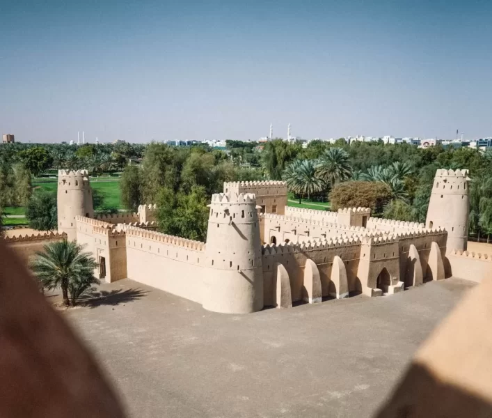 توثيق تاريخ أبوظبي العمراني: جهود الأرشيف والمكتبة الوطنية