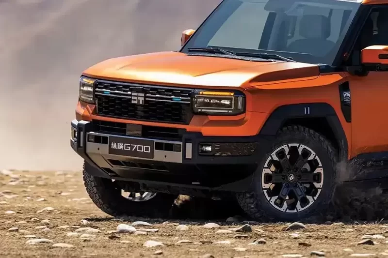 جيتور G700 أم نيسان باترول: نظرة على أفضل سيارات الدفع الرباعي في الإمارات