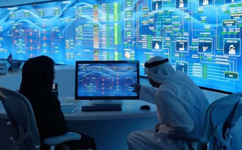 أدنوك: التكنولوجيا المتقدمة لتعزيز الكفاءة والابتكار