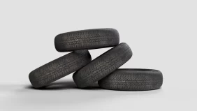 إطارات يابانية: كيف تؤثر على أداء سيارتك واستهلاك الوقود؟