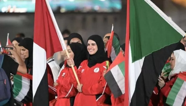 المرأة الإماراتية: إنجازات في كل المجالات