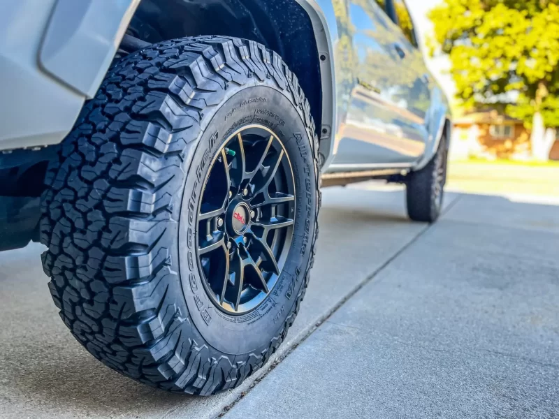 مراجعة إطارات السيارات: أيهما تختار Cooper Discoverer AT3 4S أو BFGoodrich TA K02؟