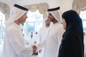 في منطقة العين: الشيخ هزاع بن زايد يكرم المتفوقين في الثانوية العامة – تكريم المتفوقين