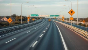 السلامة المرورية في الإمارات: مسؤولية مشتركة لتقليل الخسائر