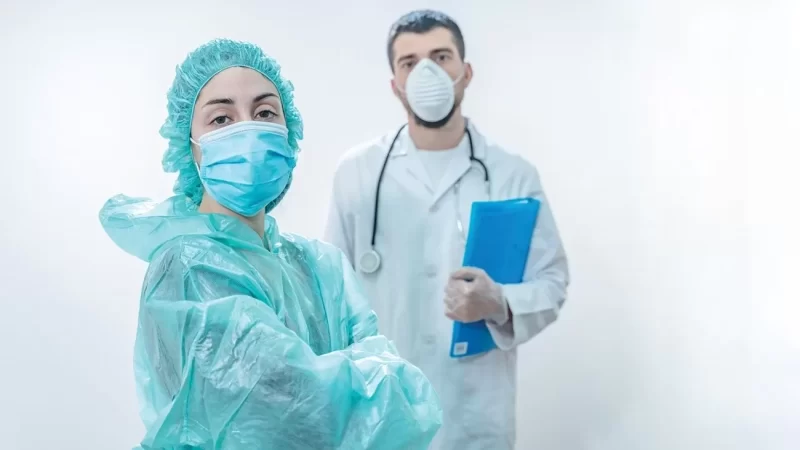 التمريض الذكي: الإمارات تستثمر في مستقبل الرعاية الصحية