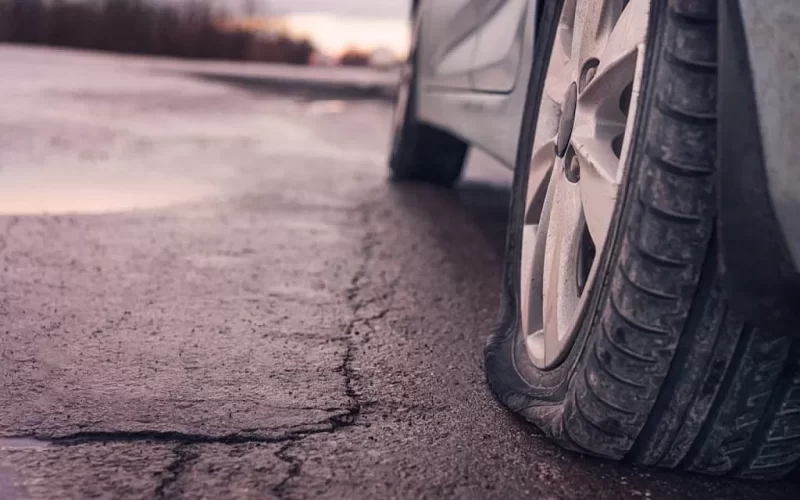 إطارات نيسان باترول: كيف تحافظ عليها وتزيد من عمرها في مناخ الإمارات؟