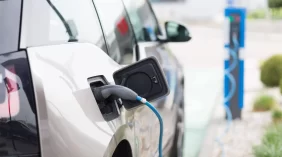 نصائح لاختيار السيارة الكهربائية المناسبة في الإمارات