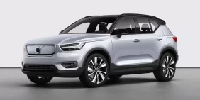 لماذا تعتبر فولفو C40 و XC40 Recharge الخيار الأمثل للسيارات الكهربائية؟