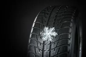 كل ما تحتاج معرفته عن تركيب إطارات شتوية للقيادة المثلى