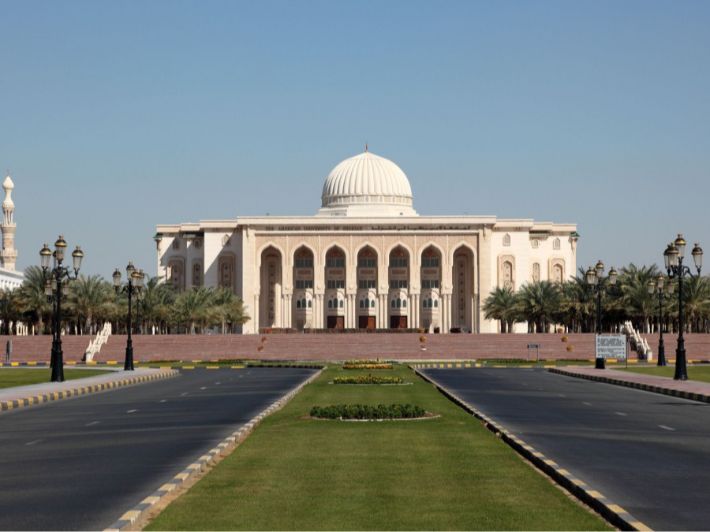 كل ما تحتاج لمعرفته عن قسم التمريض جامعة الشارقة