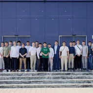 برنامج الانغماس اللغوي بجامعة محمد بن زايد: نظرة عن كثب