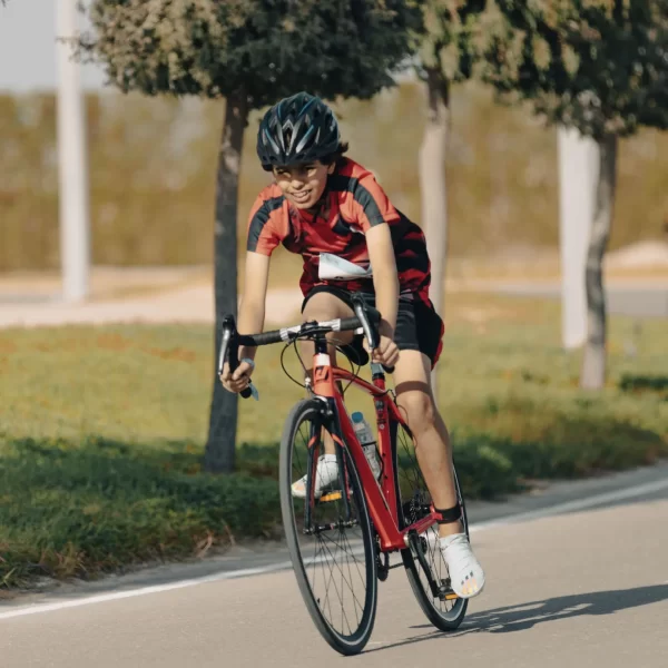 بطولة أبوظبي للألعاب الرياضية: استراتيجية شاملة لتطوير قطاع الرياضة