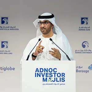 أدنوك تعلن عن خطط لتوزيع أرباح بقيمة 158 مليار درهم حتى عام 2030