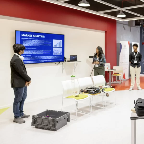 جامعة أبوظبي تعزز الابتكار بمسابقة بحوث وابتكارات طلبة الجامعات