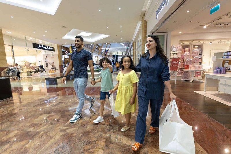 تخفيضات دبي: خطط لتسوق عيد الاتحاد واستمتع بالخصومات الهائلة