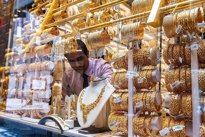 نصائح ذهبية: متى تشتري الذهب في الإمارات لتحقيق أقصى ربح؟