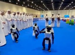 الروبوتات في خدمة المجتمع: رؤية من أسبوع أبوظبي للقيادة الذاتية