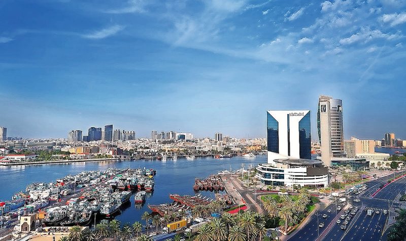 مبادرة صفر بيروقراطية: الإمارات تسعى لتكون الأفضل عالميًا في الاستثمار