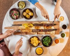 أمسية شواء تجمع بين الفخامة والجمال