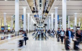سلامة المسافرين أولاً: استئناف العمليات في مطارات دبي