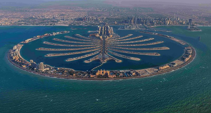 سوق العقارات الفاخرة في دبي: وجهة آمنة في 2025