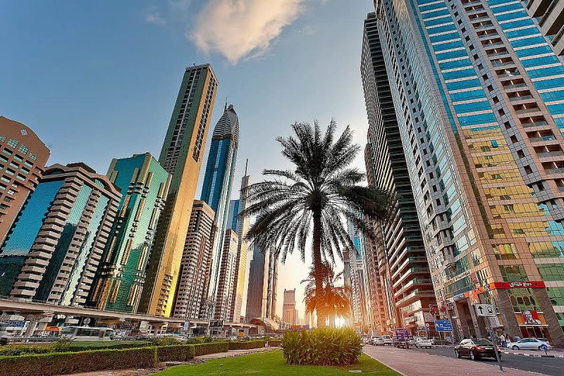 نمو الناتج المحلي الإجمالي: الإمارات تتصدر دول مجلس التعاون في الأداء الاقتصادي