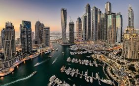 العوامل المؤثرة في سوق العقارات الفاخرة في دبي