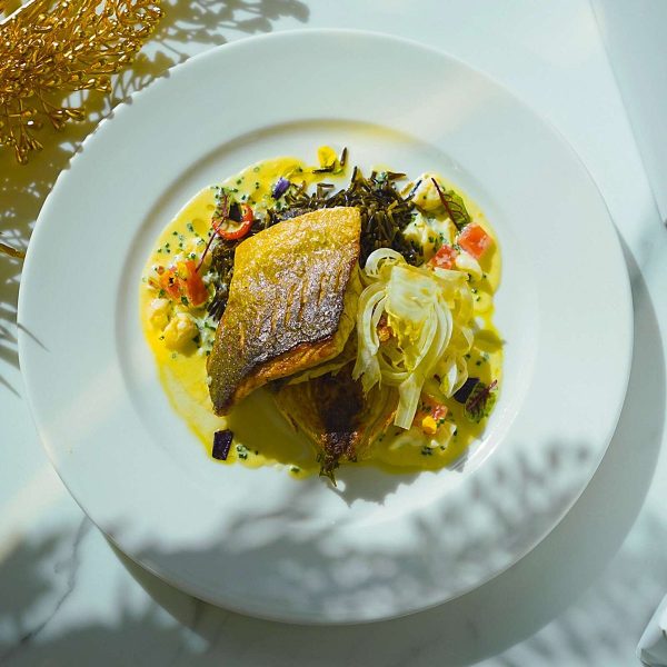 مطعم ثيا: وجهتك لتجربة تناول الطعام الفاخر في دبي