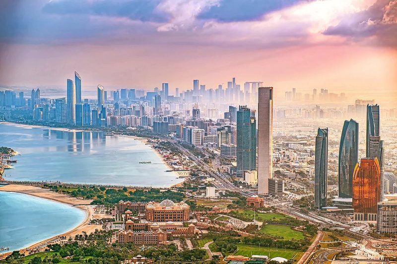 ما الجديد في 2025؟ استكشاف سوق أبوظبي العقاري والتطورات الحديثة