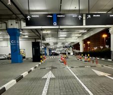 #مواقف_السيارات_الذكية في الإمارات: تجربة بلا حواجز وتقنيات متطورة