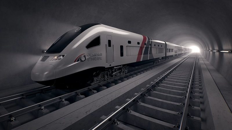 قطار الاتحاد: خطط مستقبلية وتأثير الإغلاقات الحالية في الشارقة