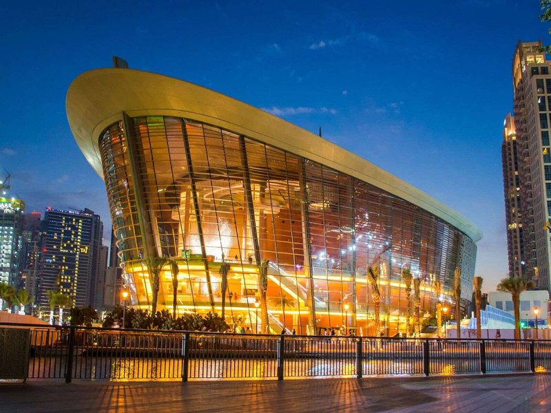 Dubai Opera Dress Code: Tips for a Memorable Evening