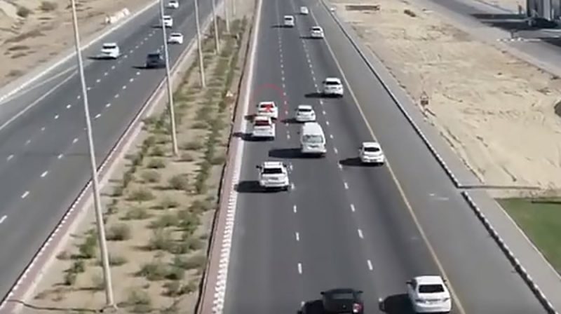 تأثير تنظيم حركة السير على سائقي الشارقة