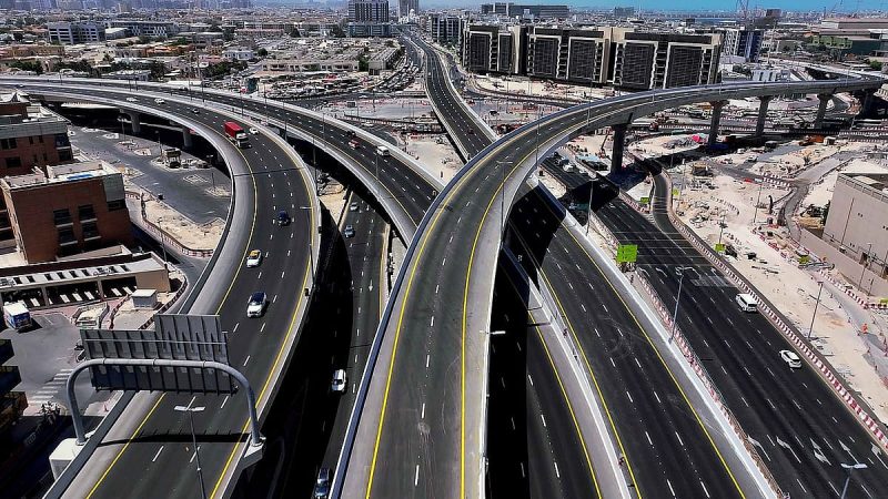 تحسين حركة المرور: دبي مدينة صديقة للمشاة