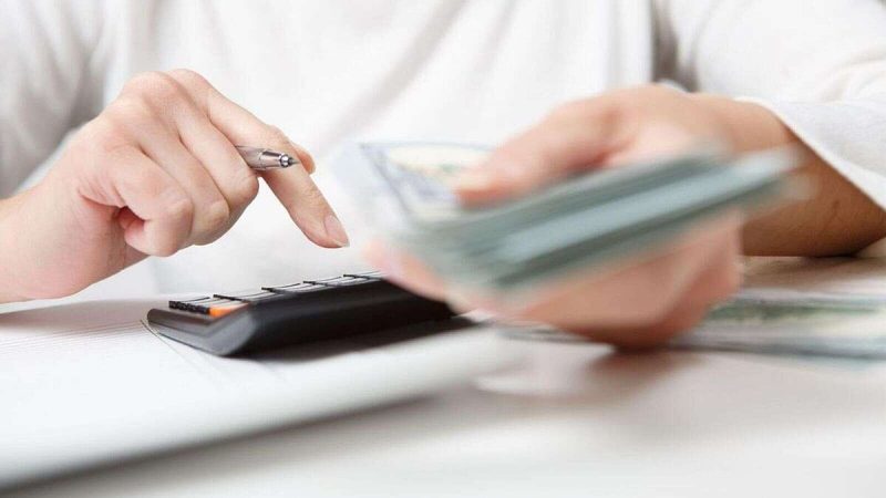 قروض تجارية في الإمارات: استثمر في نمو مشروعك