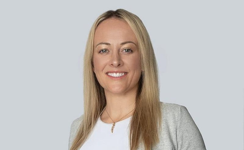 المال كمحفز: تحقيق الأهداف المالية في الإمارات