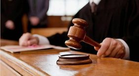 أحكام قضائية: تسوية نزاع عقاري بين مالك ومقاول في أبوظبي