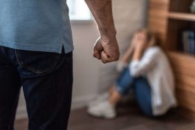 قانون العنف الأسري الإماراتي: نحو بيئة أسرية أكثر أمانًا