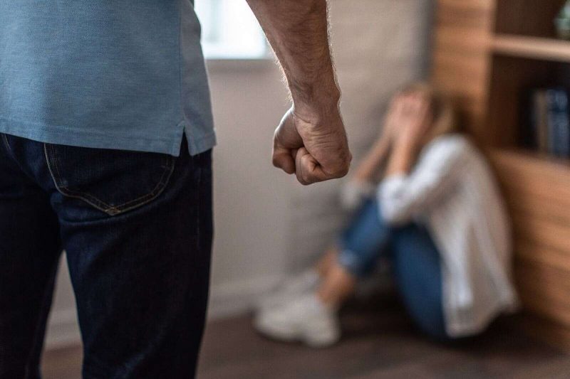 قانون العنف الأسري الإماراتي: نحو بيئة أسرية أكثر أمانًا