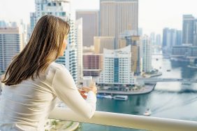 دفع الإيجار الشهري: ثورة في إدارة الإيجارات في الإمارات