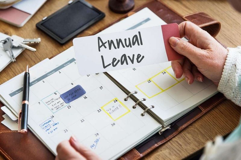 كل ما تحتاج لمعرفته حول حقوق الموظفين في الإجازات السنوية