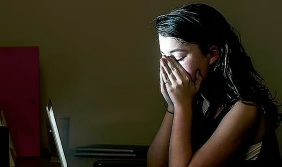 الإجازات المرضية في الإمارات: حماية قانونية شاملة للصحة النفسية