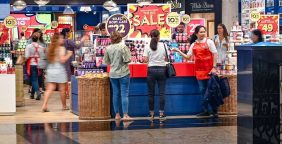 عروض الجمعة البيضاء: كل ما تحتاج معرفته للتسوق في الإمارات