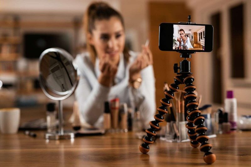 خطوات الحصول على التأشيرة الذهبية عبر المقر الرئيسي للمبدعين