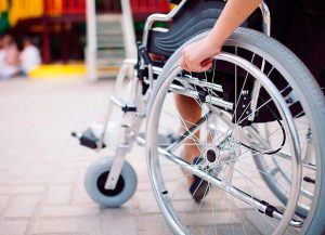 دمج أصحاب الهمم: هل تحقق الإمارات رؤيتها الطموحة؟