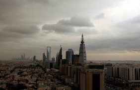 الإنفاق الاستهلاكي: قصة نجاح الاقتصاد السعودي في 2025