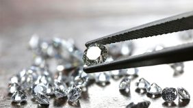 الألماس الطبيعي: معيار جديد للتمويل الإسلامي يواكب التطورات