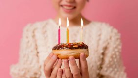 تقدير الموظفين: أفكار إبداعية للاحتفال تزيد من ولاء الموظفين