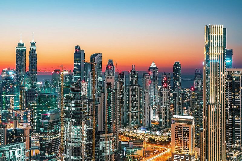 سوق العقارات في دبي: زخم قوي مدفوع بمبيعات العقارات على الخريطة