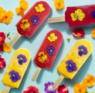 مقارنة بين أشهر محلات الحلويات الصحية في دبي